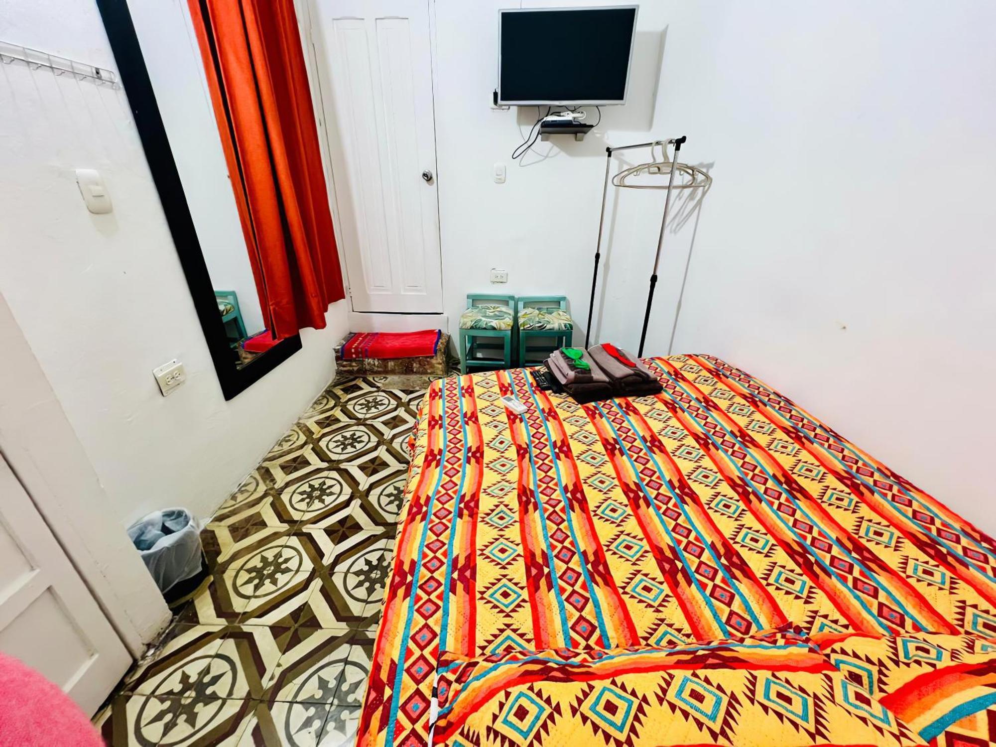 Hostal Badillo Sv Cartagena  Exterior foto